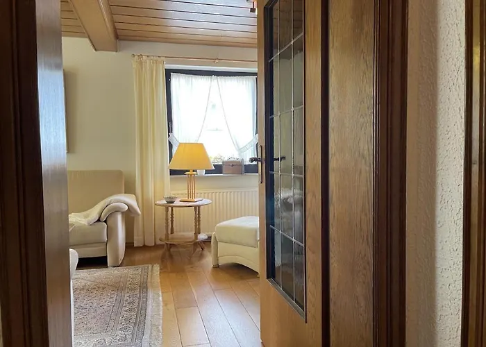 Bergparadies Diemelsee * Schweinsbuhl