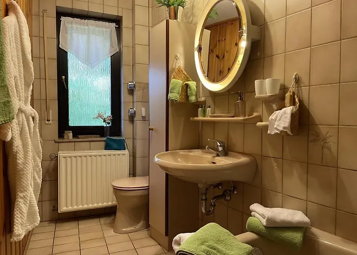 Bergparadies Diemelsee * Schweinsbuhl